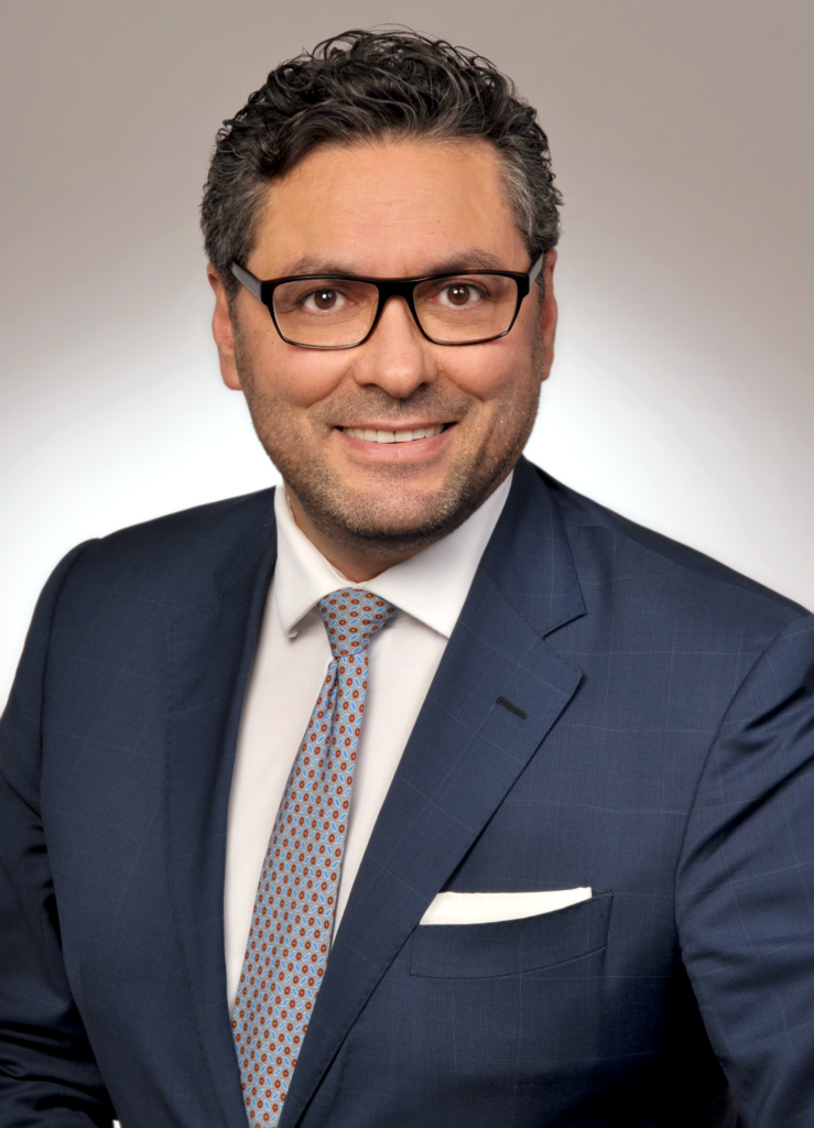 Matteo Russo 2971 png